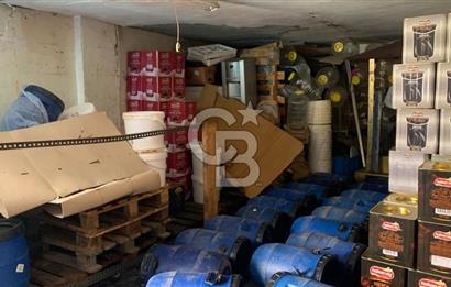 ÜMRANİYE İSTİKLAL MAHALLESİNDE SATILIK DEPOLU DÜKKAN