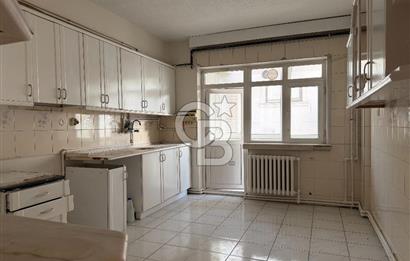 SUBAYEVLERI SANDALCI SOKAK'TA ALTINPARK MANZARALI SATILIK DAİRE