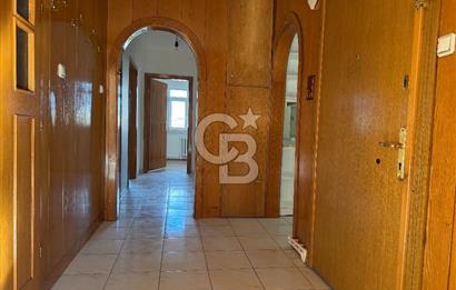SUBAYEVLERI SANDALCI SOKAK'TA ALTINPARK MANZARALI SATILIK DAİRE