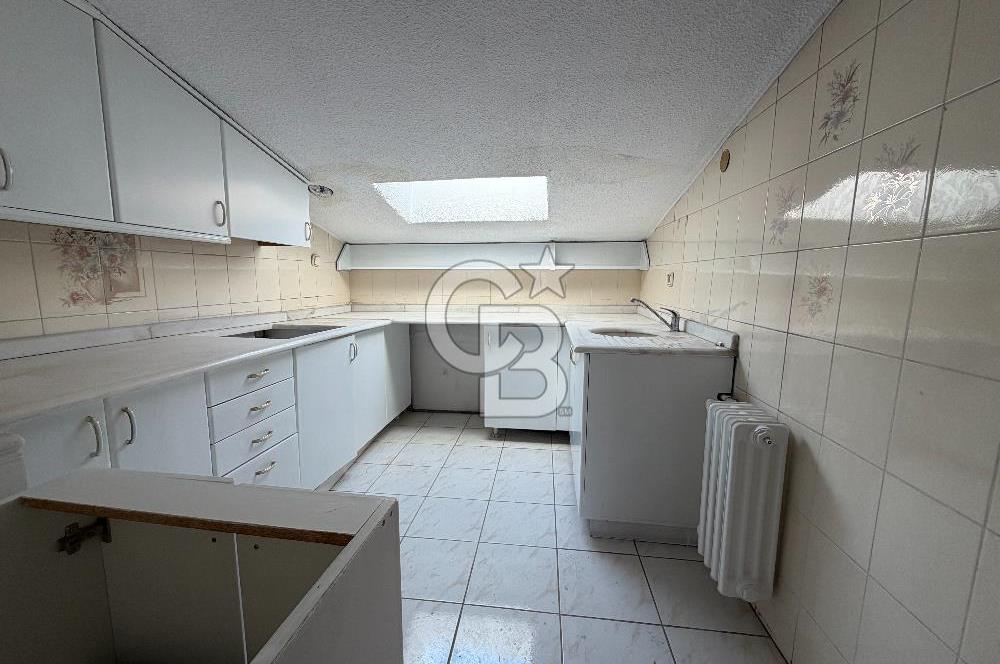 SUBAYEVLERI SANDALCI SOKAK'TA ALTINPARK MANZARALI SATILIK DAİRE
