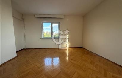 SUBAYEVLERI SANDALCI SOKAK'TA ALTINPARK MANZARALI SATILIK DAİRE