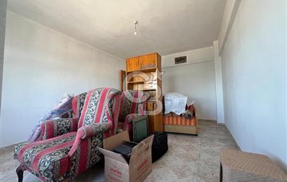 LAPSEKİ FERİBOT İSKELESİNDE SATILIK 2+1 DAİRE