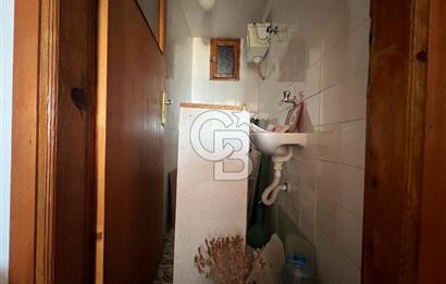 LAPSEKİ FERİBOT İSKELESİNDE SATILIK 2+1 DAİRE