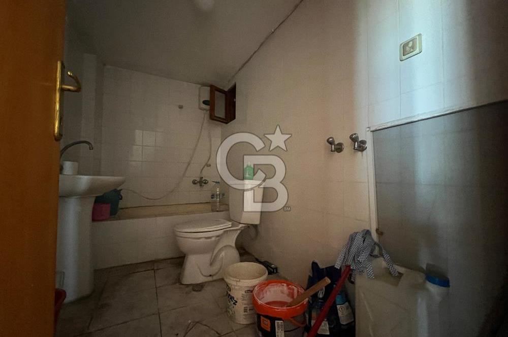 LAPSEKİ FERİBOT İSKELESİNDE SATILIK 2+1 DAİRE