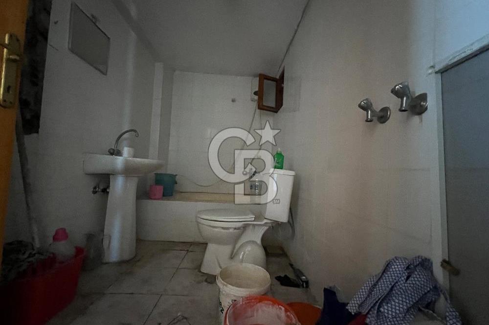 LAPSEKİ FERİBOT İSKELESİNDE SATILIK 2+1 DAİRE