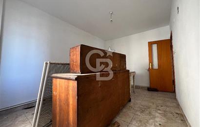 LAPSEKİ FERİBOT İSKELESİNDE SATILIK 2+1 DAİRE