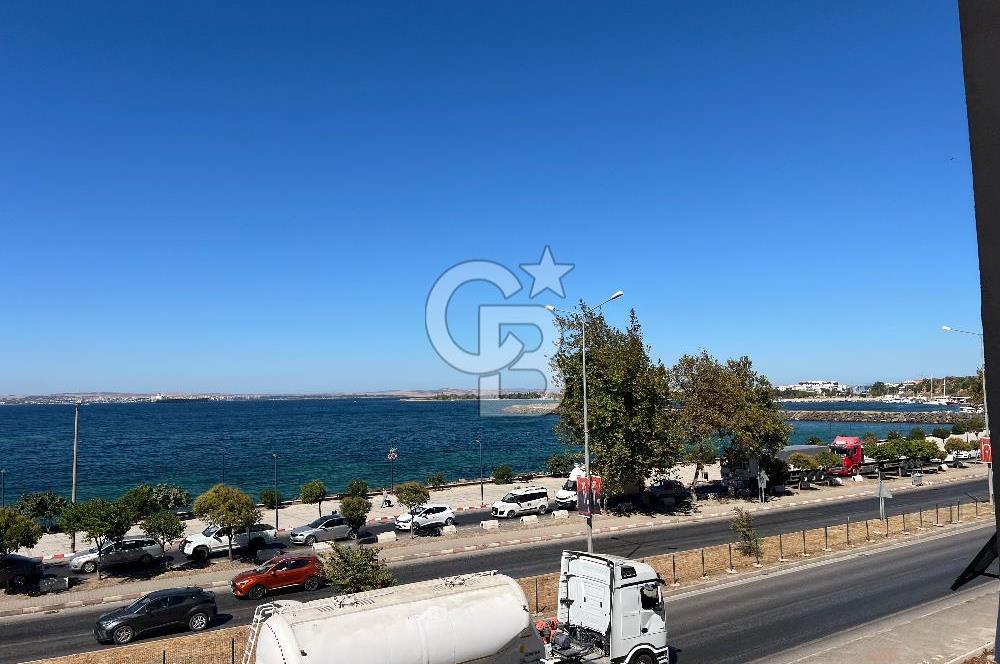 LAPSEKİ FERİBOT İSKELESİNDE SATILIK 2+1 DAİRE