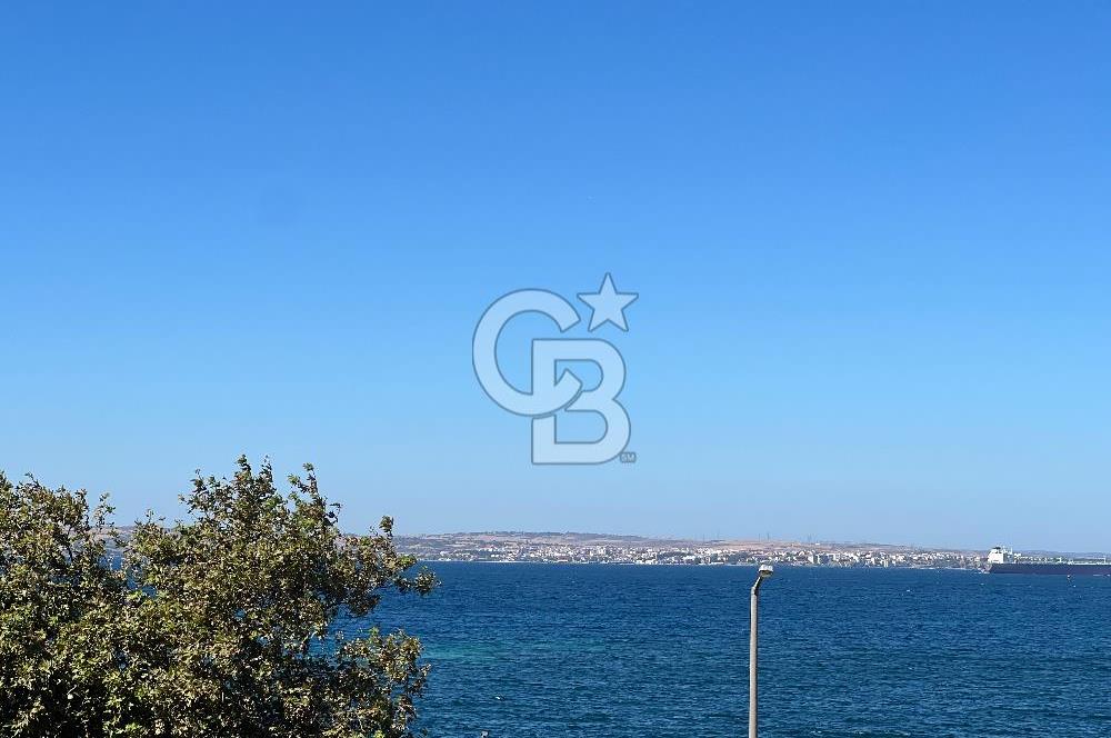 LAPSEKİ FERİBOT İSKELESİNDE SATILIK 2+1 DAİRE