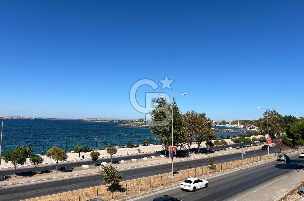 LAPSEKİ FERİBOT İSKELESİNDE SATILIK 2+1 DAİRE