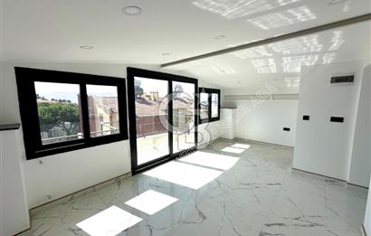 Kadınlar Denizi'nde Deniz Manzaralı, Havuzlu, 4+1 Müstakil Villa
