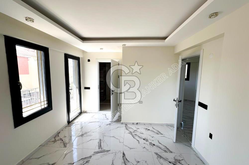 Kadınlar Denizi'nde Deniz Manzaralı, Havuzlu, 4+1 Müstakil Villa