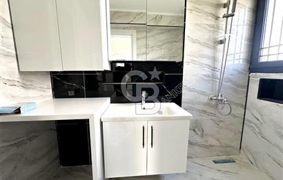 Kadınlar Denizi'nde Deniz Manzaralı, Havuzlu, 4+1 Müstakil Villa