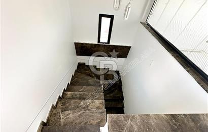 Kadınlar Denizi'nde Deniz Manzaralı, Havuzlu, 4+1 Müstakil Villa