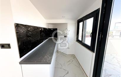Kadınlar Denizi'nde Deniz Manzaralı, Havuzlu, 4+1 Müstakil Villa