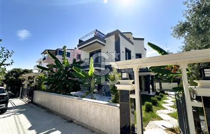 Kadınlar Denizi'nde Deniz Manzaralı, Havuzlu, 4+1 Müstakil Villa