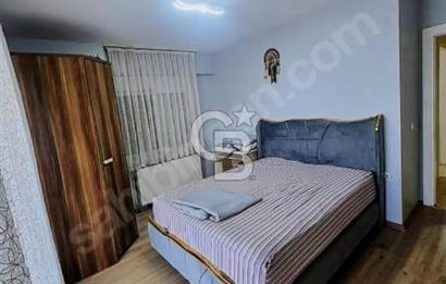 Bornova'da 140 metre kare satılık daire