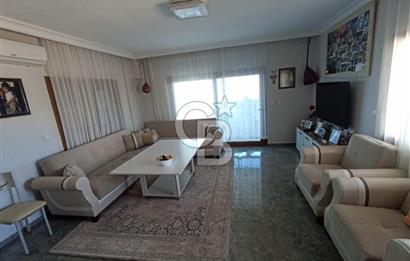 Seferihisar Akarca'da 5+2 satılık villa