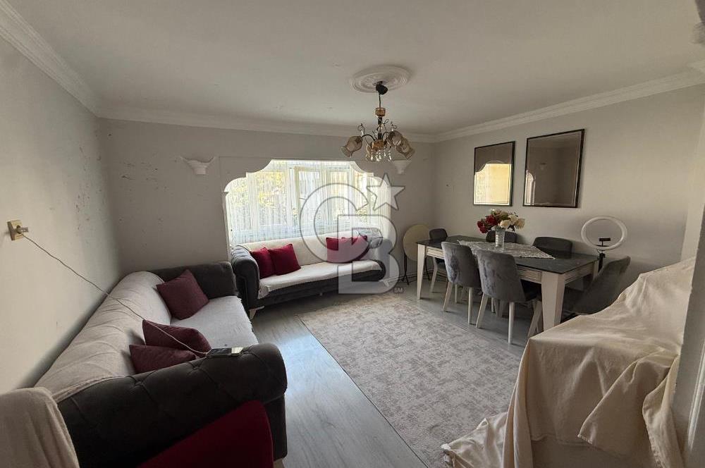 KURUÇEŞMEDE SATILIK 2+1 ARA KAT DAİRE. ARAÇ TAKASI OLUR
