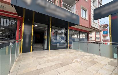 Mamak Cadde Üzerinde Yapılı Köşe Satılık Dükkan 