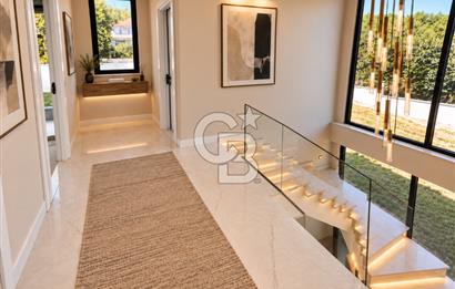Şile Sofularda 480m² Arsa İçinde Özel Havuzlu Sıfır Villa