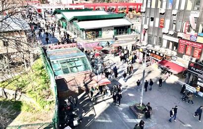Bakırköy Cumhuriyet Meydanı Fahri Korutürk Devren Kiralık Ofis