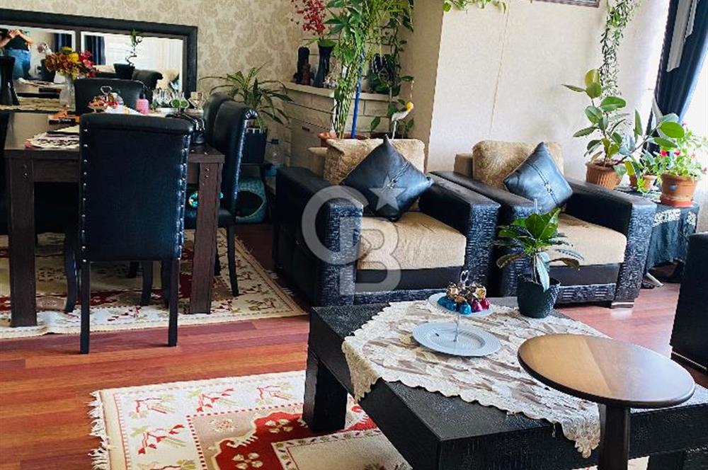 # BİRLİK MAHALLESİ’NDE SATILIK 180 m² 5+1 ÇATI ARALI DUBLEKS