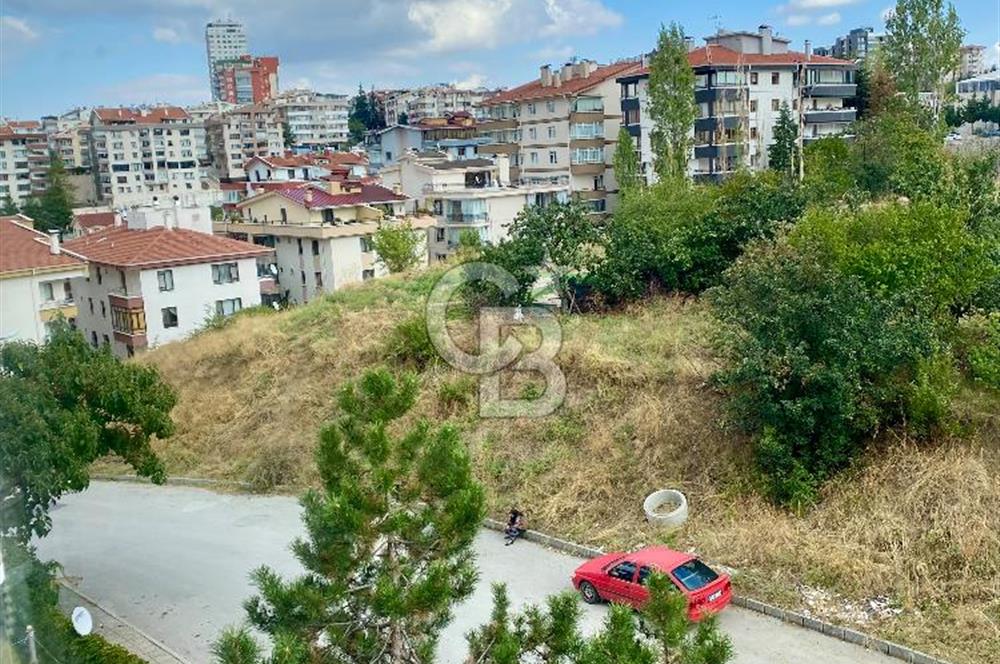# BİRLİK MAHALLESİ’NDE SATILIK 180 m² 5+1 ÇATI ARALI DUBLEKS