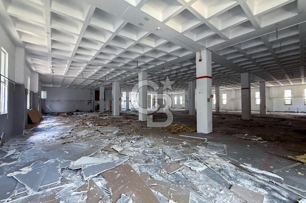 Bağcılar Mahmutbey'de Satılık 8.000 m2 Komple Bina