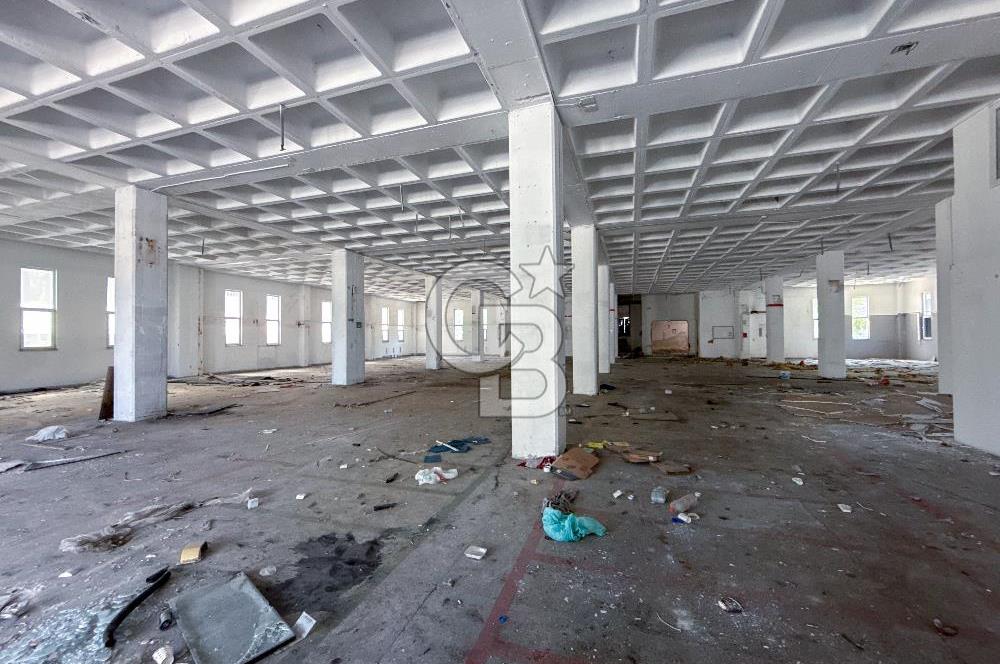 Bağcılar Mahmutbey'de Satılık 8.000 m2 Komple Bina