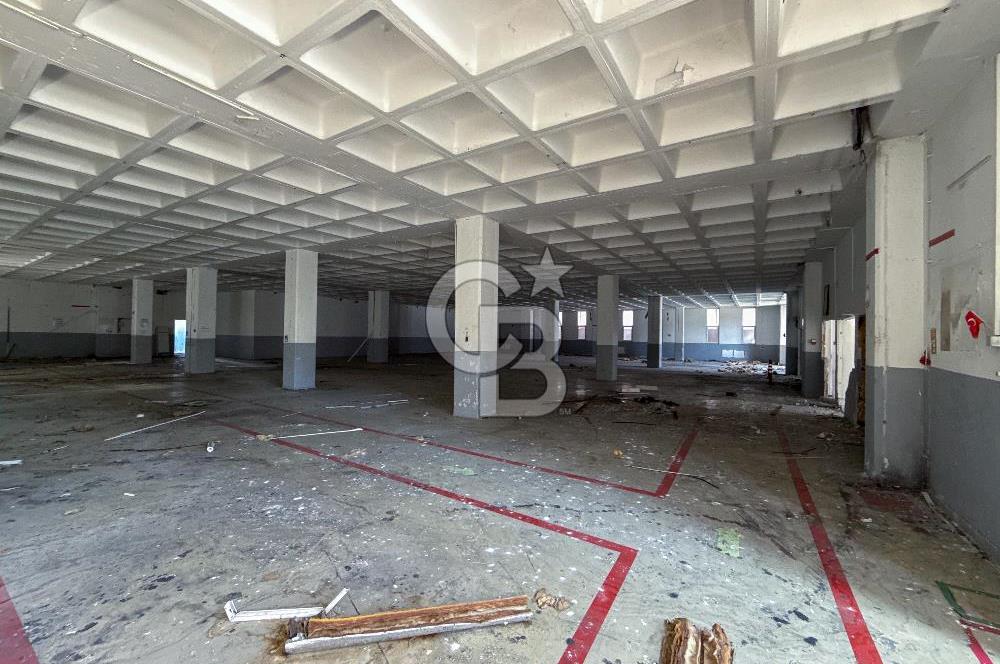 Bağcılar Mahmutbey'de Satılık 8.000 m2 Komple Bina