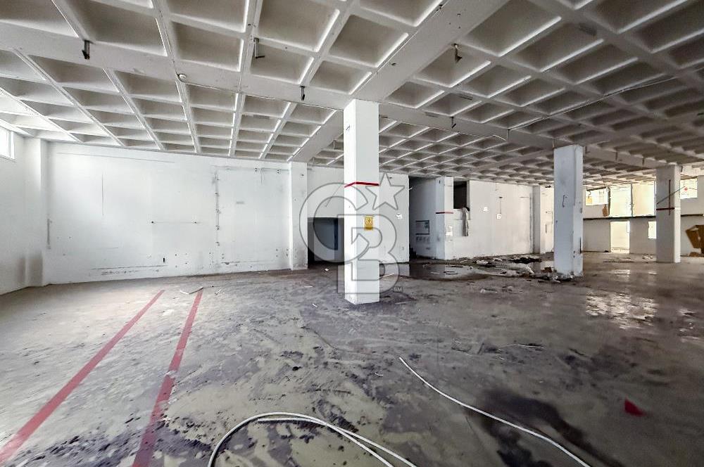 Bağcılar Mahmutbey'de Satılık 8.000 m2 Komple Bina