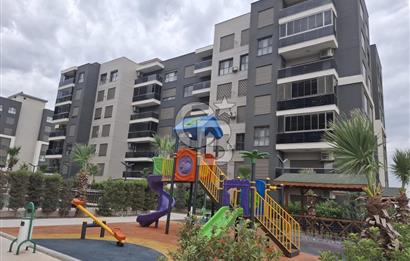 MENEMEN ERKAYA TWİNS SİTESİNDE CB İYA'DAN 3+1 LÜKS DAİRE