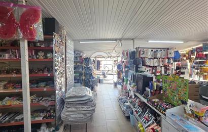 AYVALIK SARIMSAKLI’DA İŞLEK SOKAKTA | 180 M² | STOKLU DEVREN KİRALIK MİLYONCU