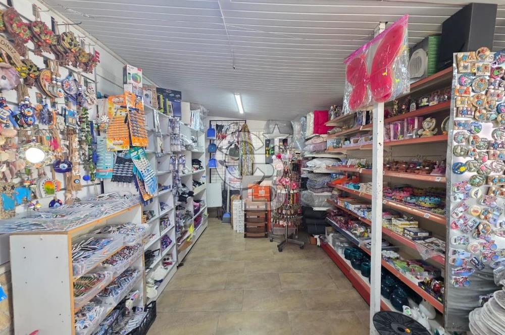 AYVALIK SARIMSAKLI’DA İŞLEK SOKAKTA | 180 M² | STOKLU DEVREN KİRALIK MİLYONCU