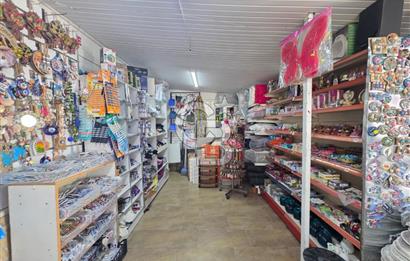 AYVALIK SARIMSAKLI’DA İŞLEK SOKAKTA | 180 M² | STOKLU DEVREN KİRALIK MİLYONCU