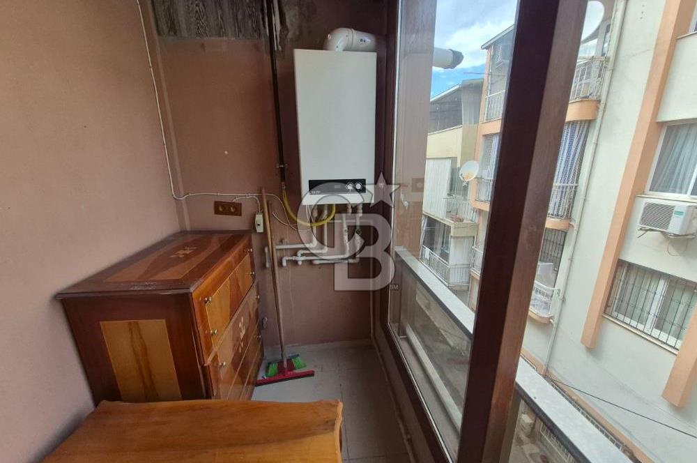Çiğli Yenimahalle'de Kiralık Ferah 3+1 Daire