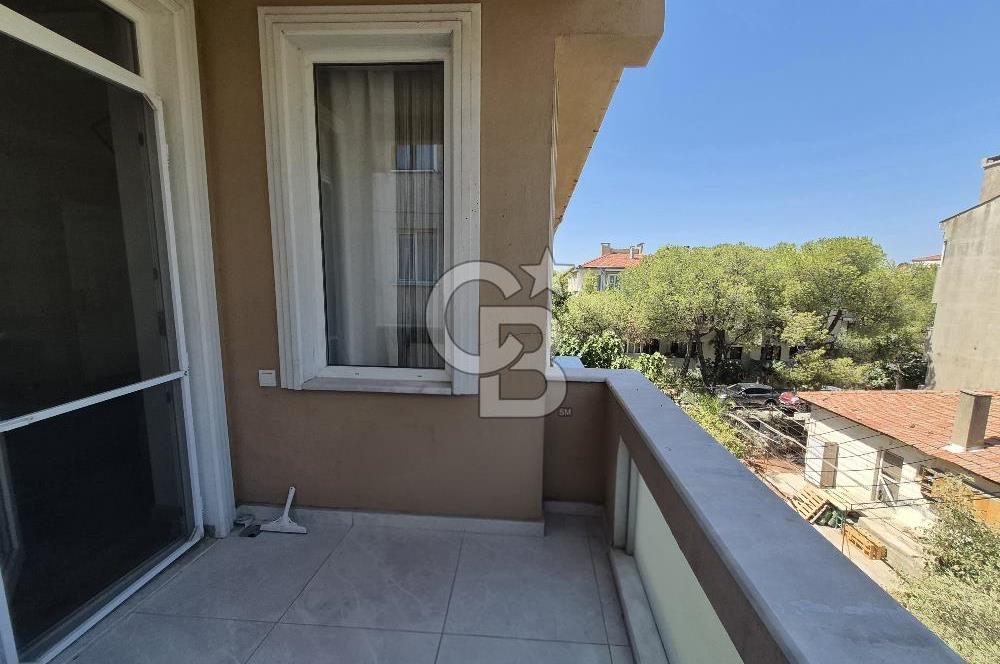 Ayvalık  150 Evler de 3+1 Satılık  Daire 