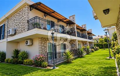 Ayvalık Altınova da Havuzlu Sitede  2+1 Satılık  Daire 
