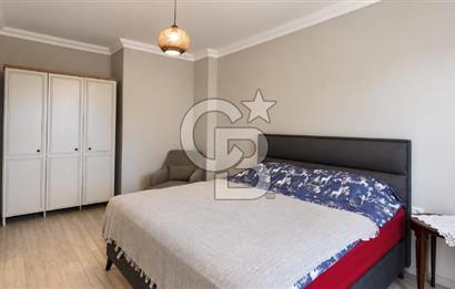 Ayvalık Altınova da Havuzlu Sitede  2+1 Satılık  Daire 