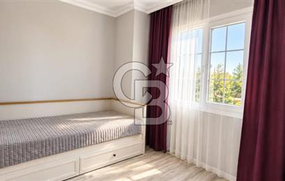 Ayvalık Altınova da Havuzlu Sitede  2+1 Satılık  Daire 