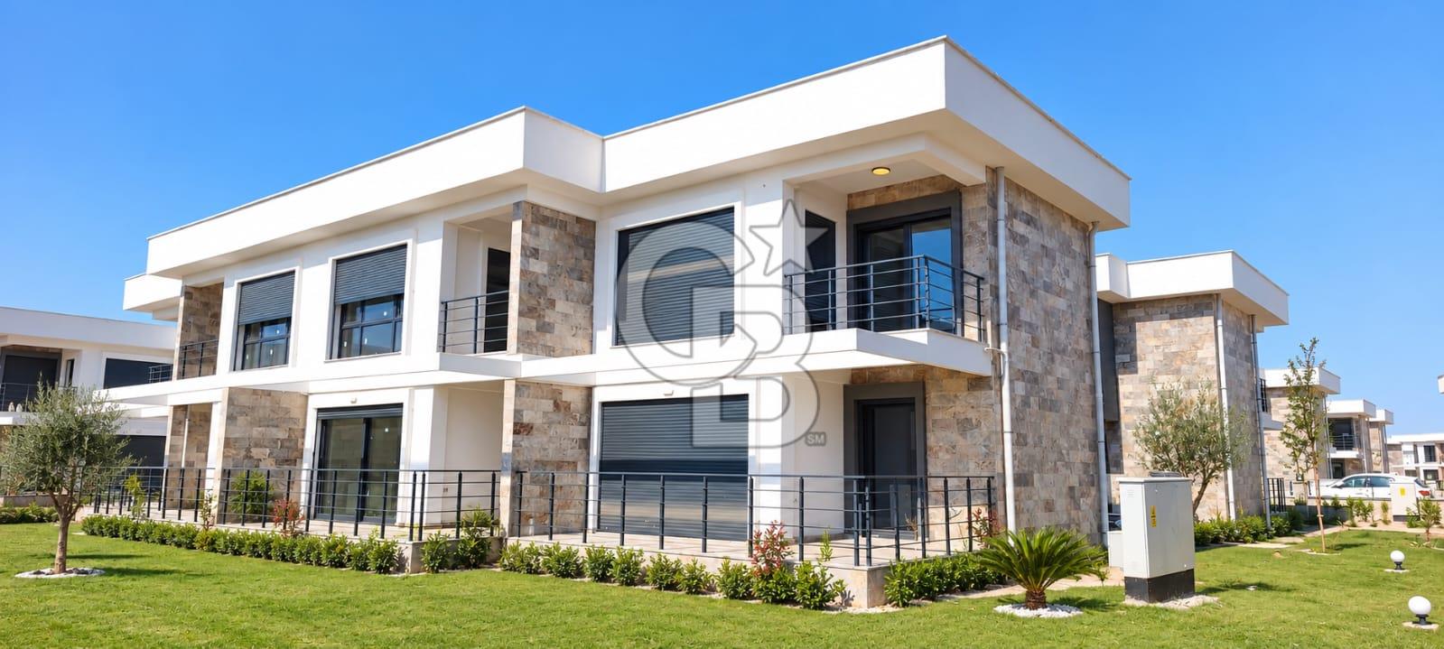 Ayvalık Altınova 2+1 Havuzlu Satılık Villa 