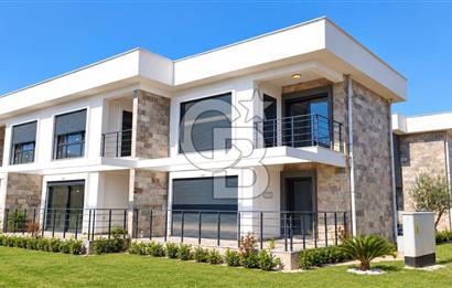 Ayvalık Altınova 2+1 Havuzlu Satılık Villa 
