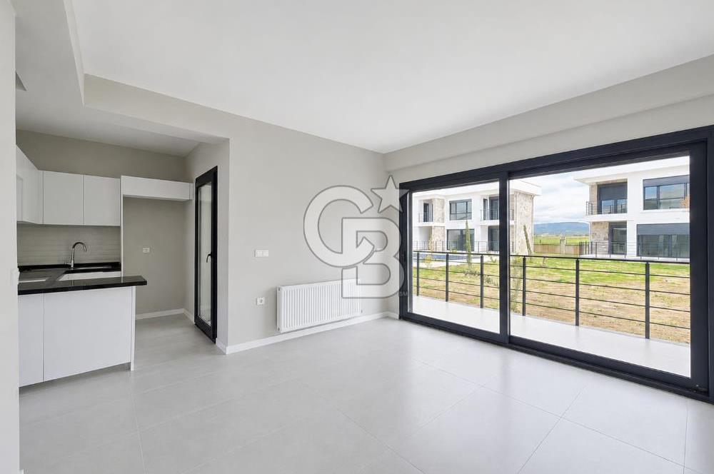 Ayvalık Altınova 2+1 Havuzlu Satılık Villa 
