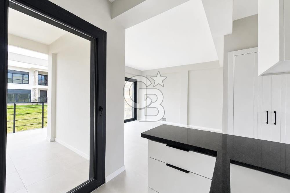 Ayvalık Altınova 2+1 Havuzlu Satılık Villa 