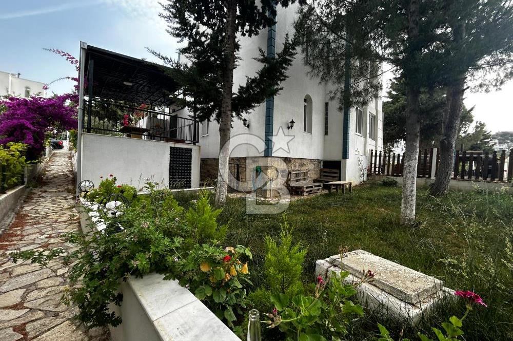 FOÇA FOTAŞ TATİL KÖYÜNDE KİRALIK 2+1 MÜSTAKİL BAHÇELİ DAİRE