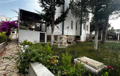 FOÇA FOTAŞ TATİL KÖYÜNDE KİRALIK 2+1 MÜSTAKİL BAHÇELİ DAİRE