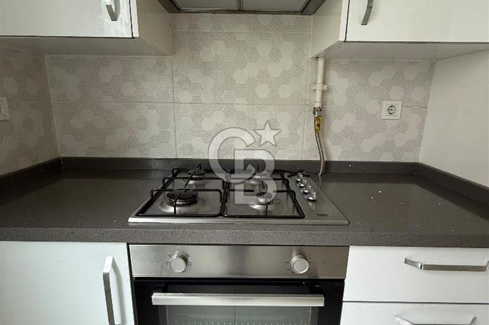 KADIKÖY FENERYOLU 'NDA 5 YILLIK BİNA NET 80 m2 2+1 KİRALIK DAİRE
