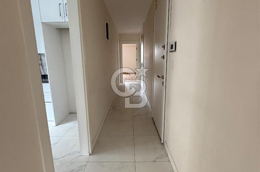 KADIKÖY FENERYOLU 'NDA 5 YILLIK BİNA NET 80 m2 2+1 KİRALIK DAİRE