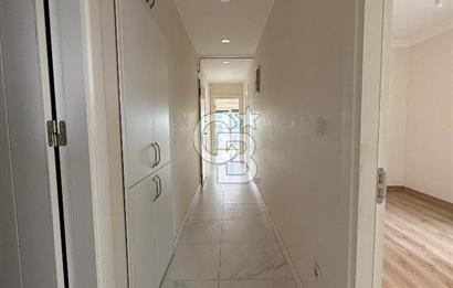 KADIKÖY FENERYOLU 'NDA 5 YILLIK BİNA NET 80 m2 2+1 KİRALIK DAİRE
