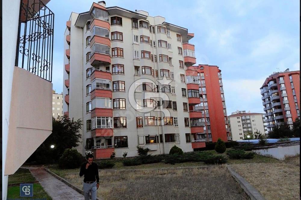 TURAN GÜNEŞ BULVARINDA 4+1
